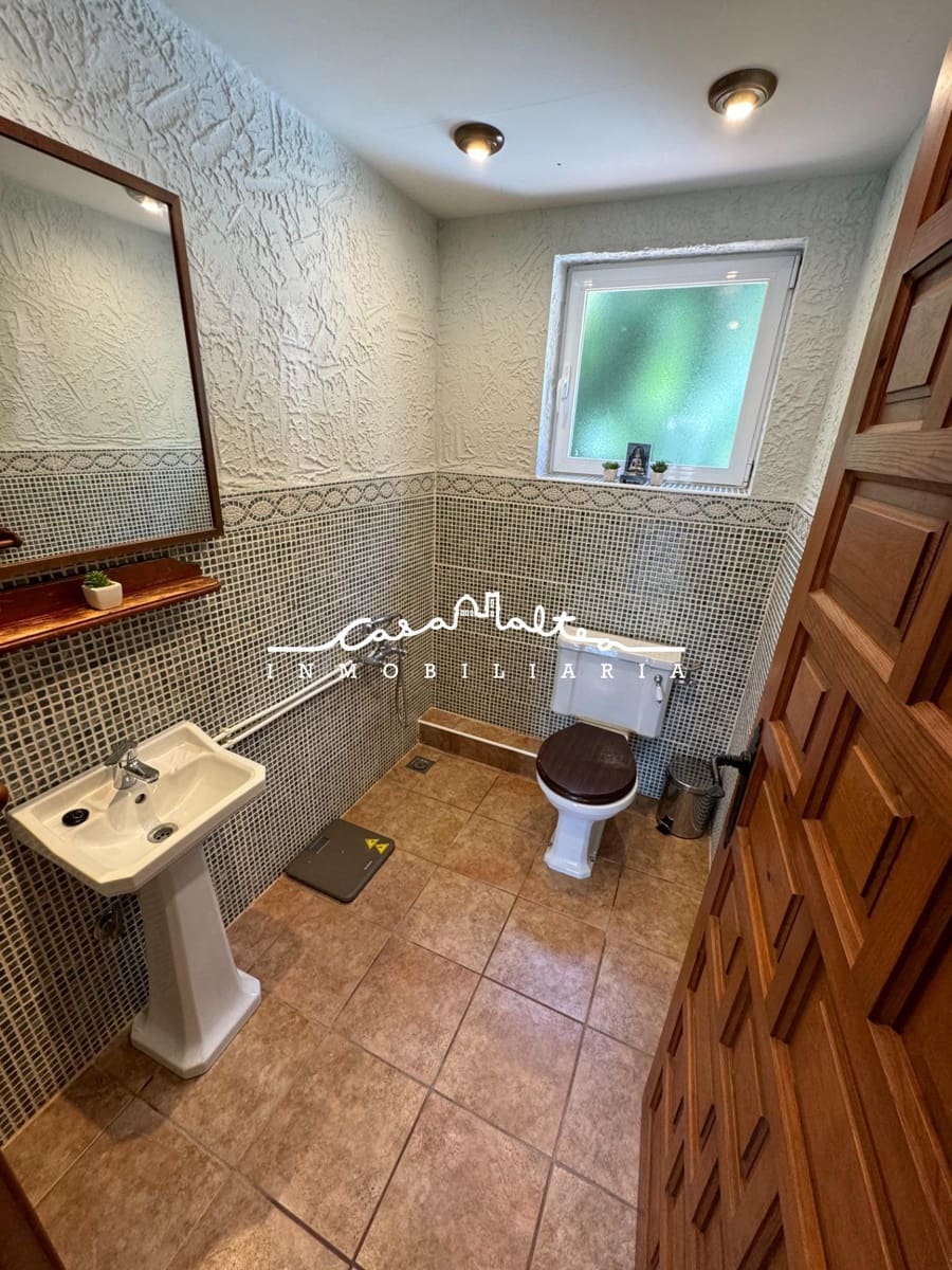 5 soveværelse Villa til salg i Callosa d'En Sarria med swimmingpool garage - € 330.000 (Ref: 9690943)