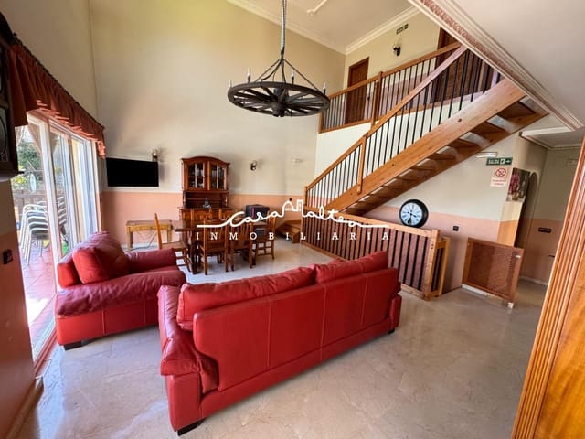 5 soveværelse Villa til salg i Callosa d'En Sarrià med swimmingpool garage - € 330.000 (Ref: 9690943)