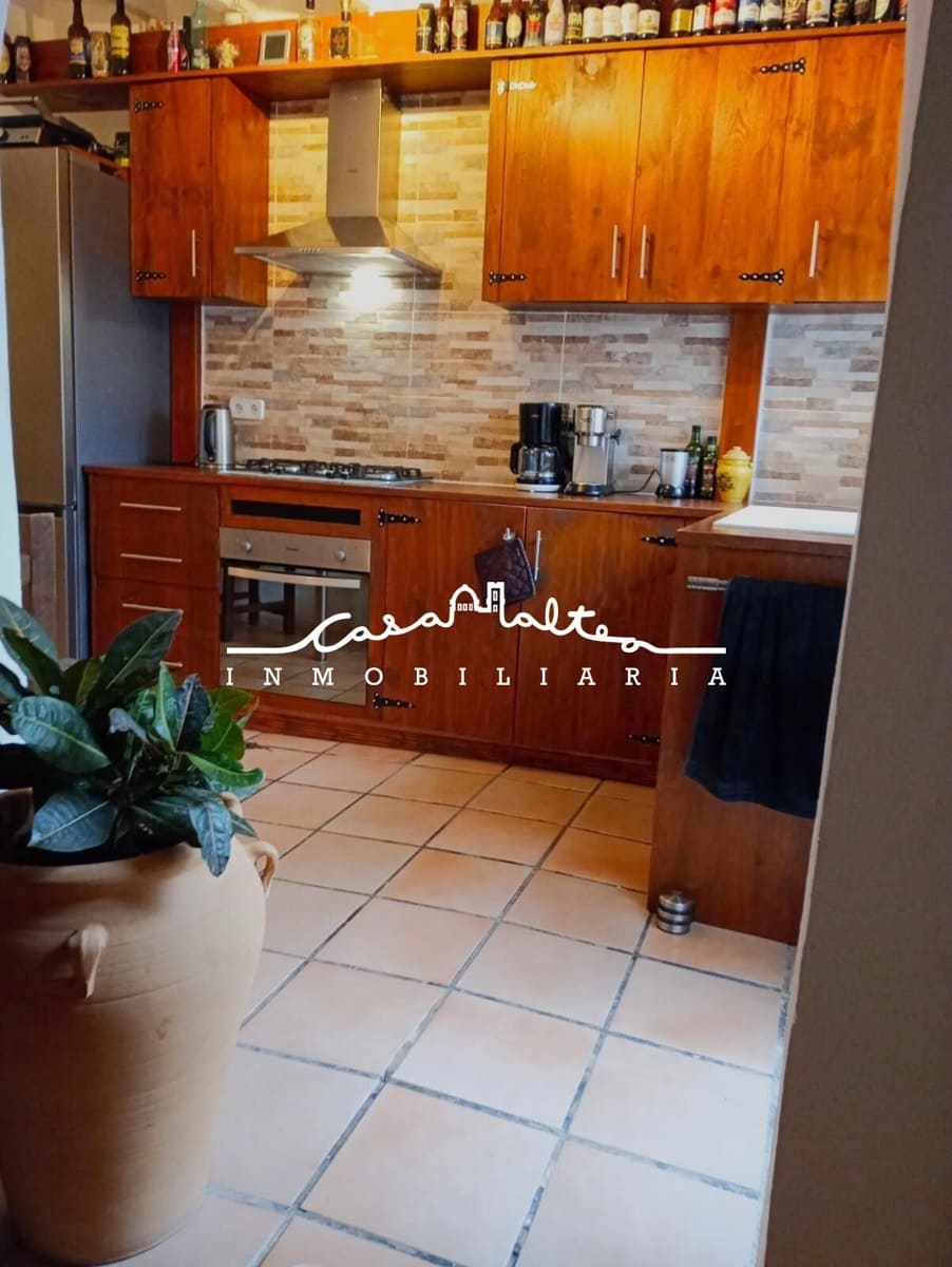 3 bedroom Townhouse for sale in Callosa d'En Sarria - € 165,000 (Ref: 9726778)