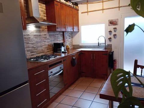 3 bedroom Townhouse for sale in Callosa d'En Sarria - € 165,000 (Ref: 9726778)