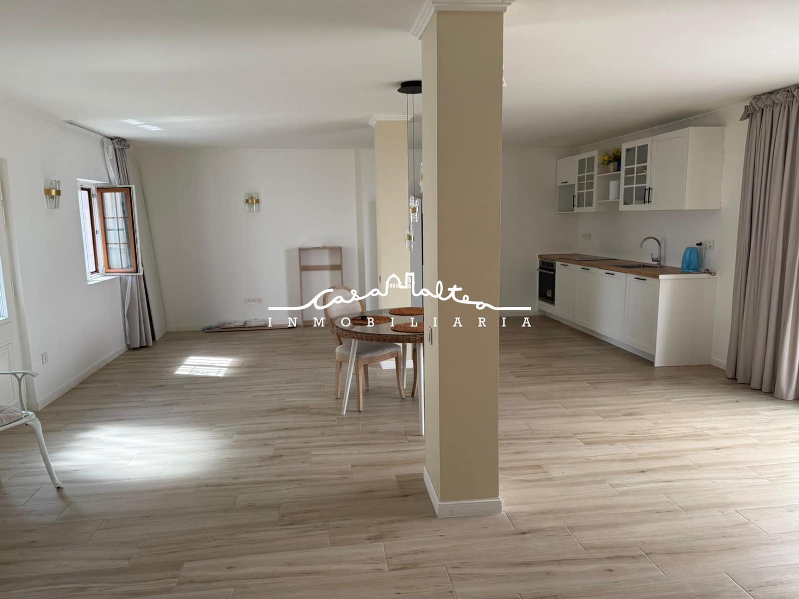 2 bedroom Apartment for sale in Altea - € 420,000 (Ref: 9735701)