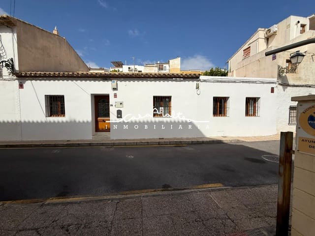 2 bedroom Apartment for sale in Altea - € 420,000 (Ref: 9735701)