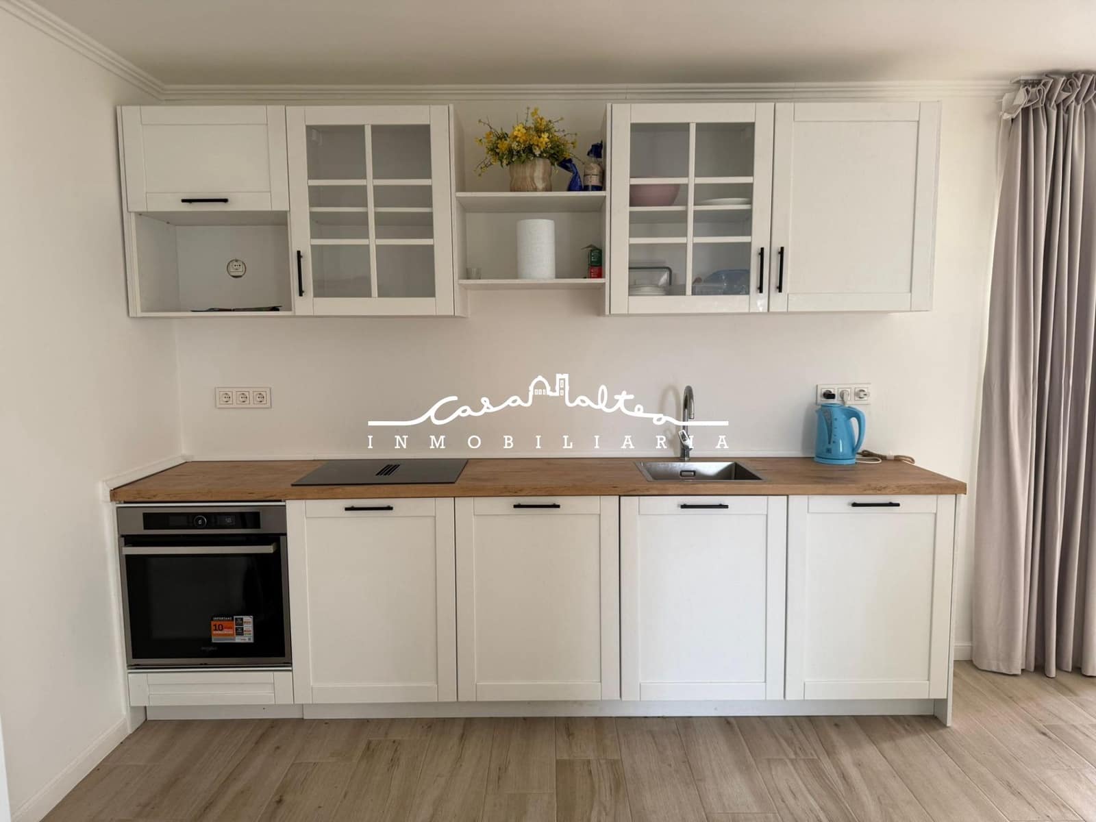 2 bedroom Apartment for sale in Altea - € 420,000 (Ref: 9735701)