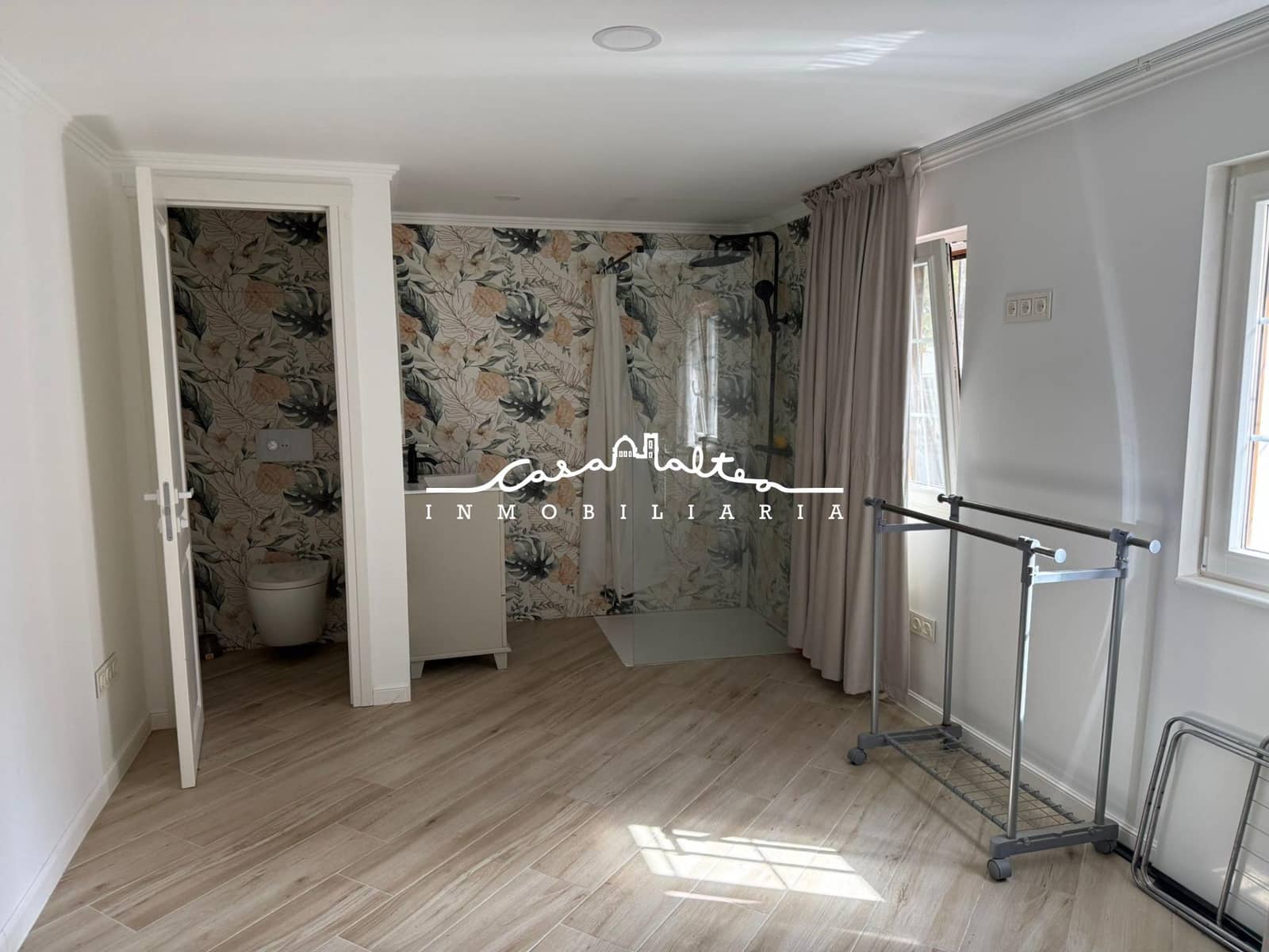 2 bedroom Apartment for sale in Altea - € 420,000 (Ref: 9735701)