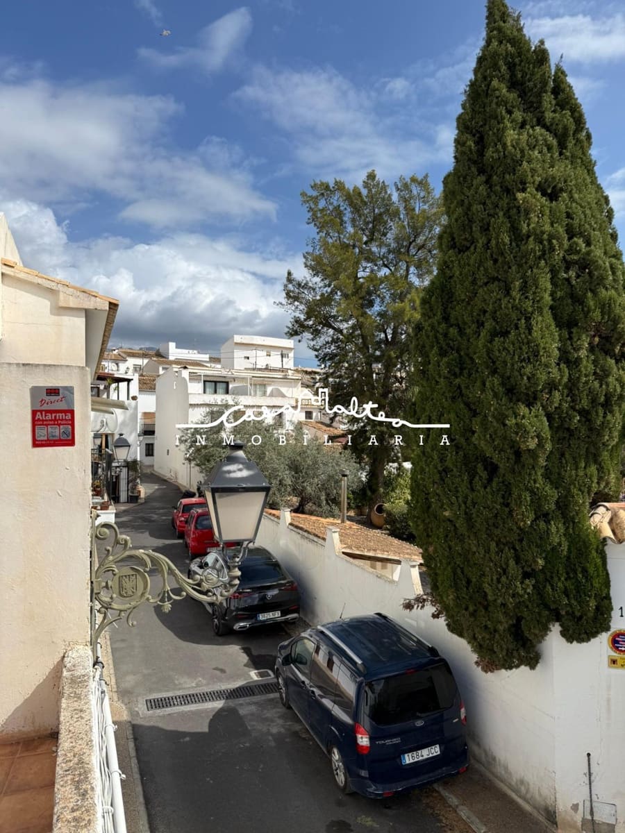 2 bedroom Apartment for sale in Altea - € 420,000 (Ref: 9735701)