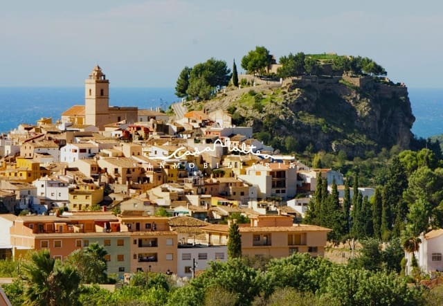 6 makuuhuone Omakotitalo myytävänä paikassa Polop - 338 000 € (Ref: 9735702)