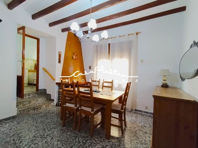 6 makuuhuone Omakotitalo myytävänä paikassa Polop - 338 000 € (Ref: 9735702)