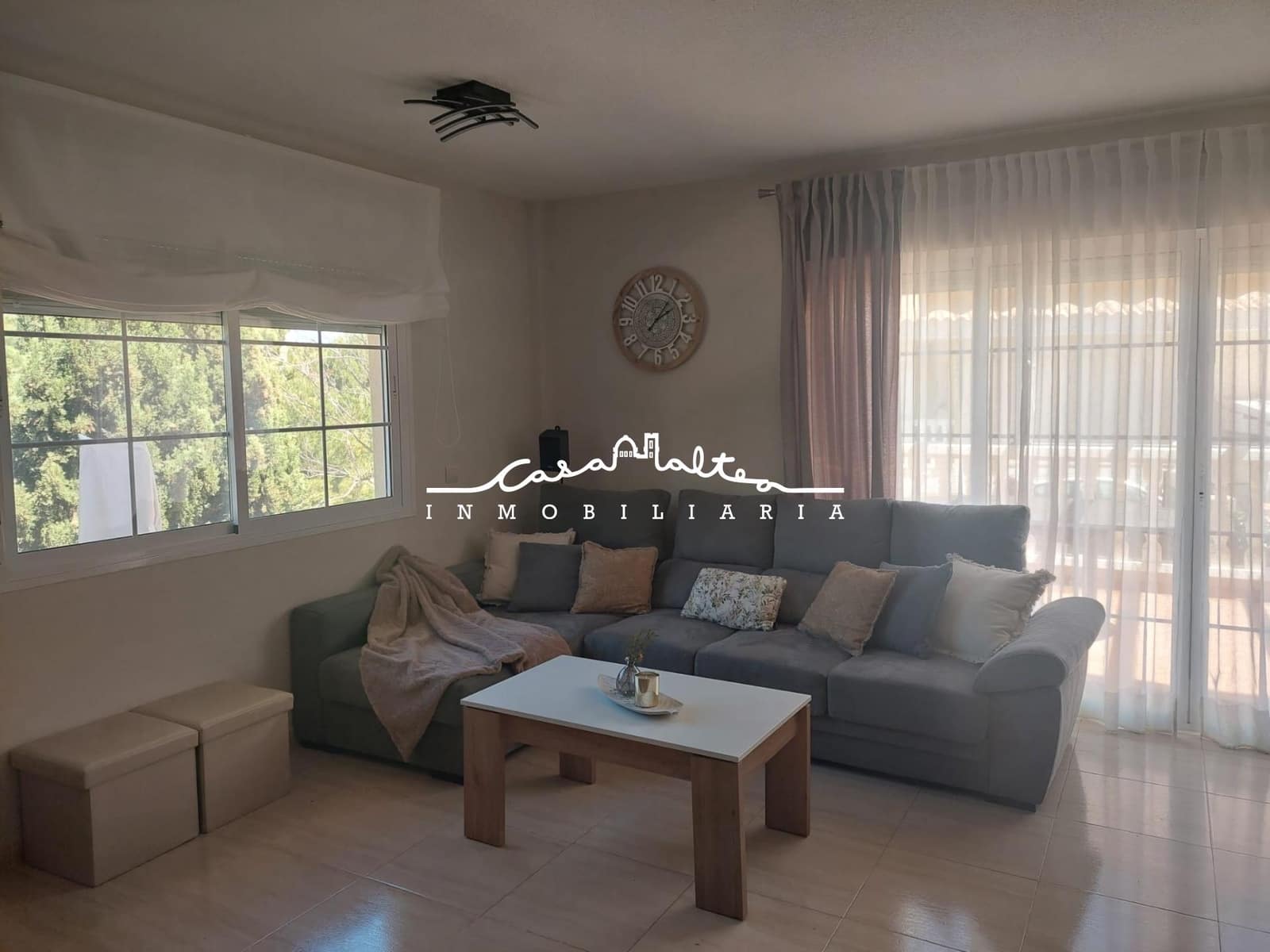 4 bedroom Villa for sale in La Nucia with pool - € 475,000 (Ref: 9741851)