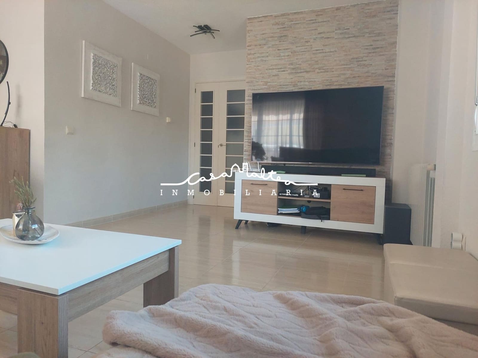 4 bedroom Villa for sale in La Nucia with pool - € 475,000 (Ref: 9741851)