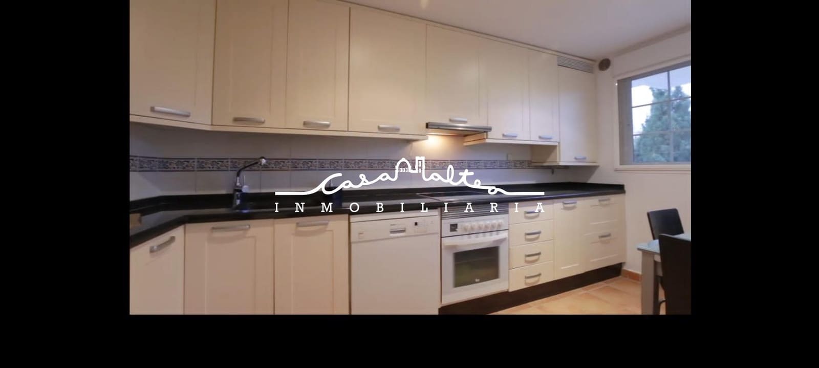 4 soveværelse Villa til salg i La Nucia med swimmingpool - € 475.000 (Ref: 9741851)