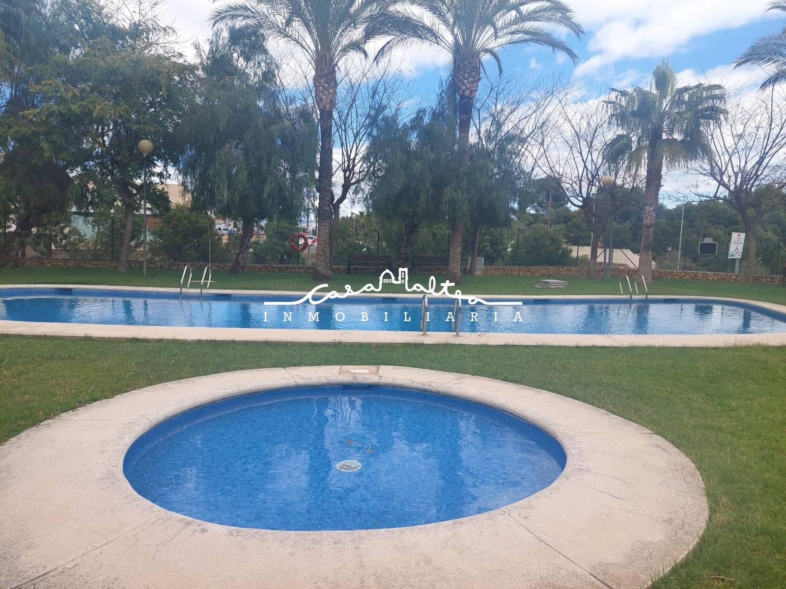 4 soveværelse Villa til salg i La Nucia med swimmingpool - € 475.000 (Ref: 9741851)