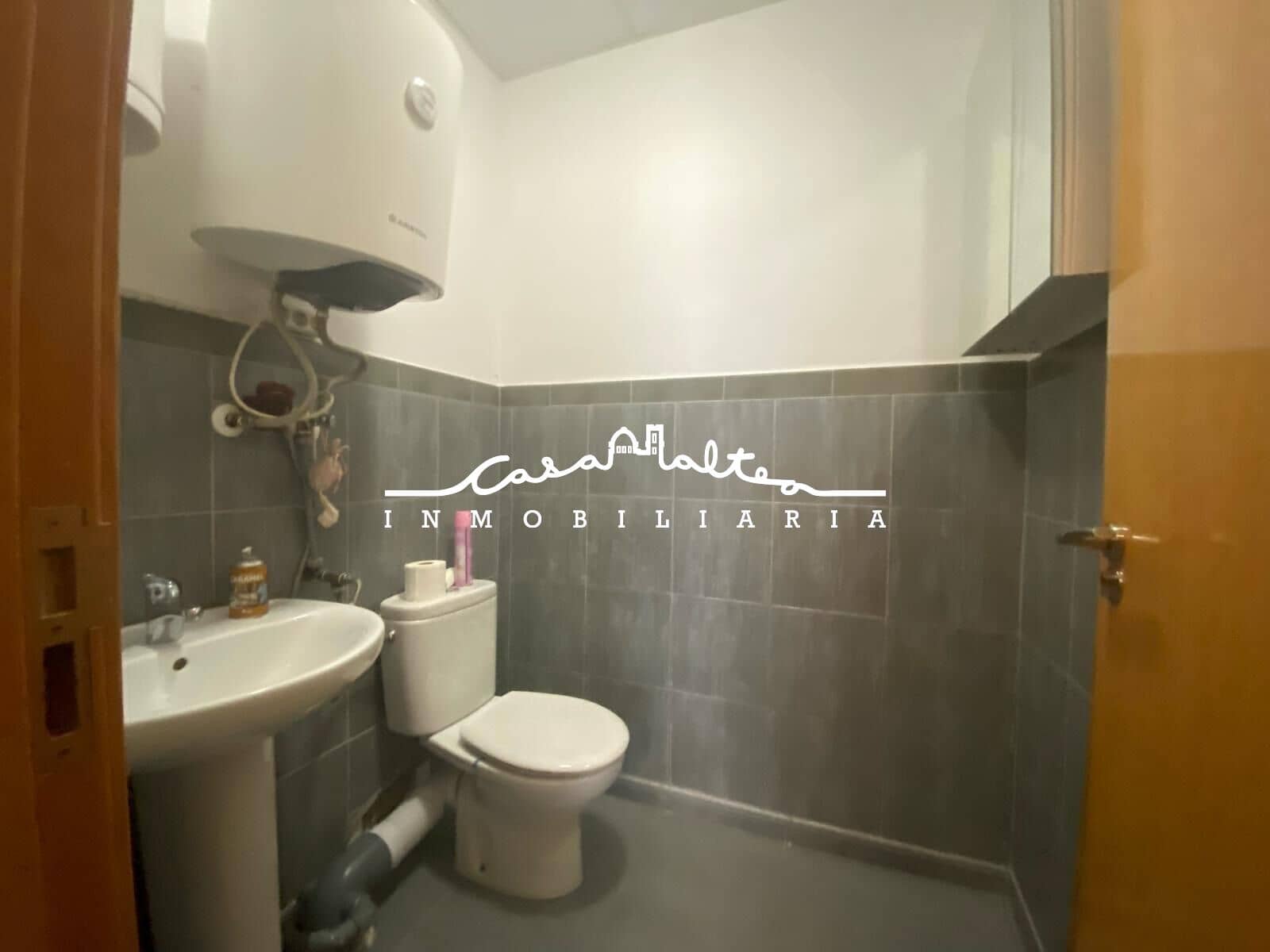 Kontor til leje i Altea - € 900 (Ref: 9780723)