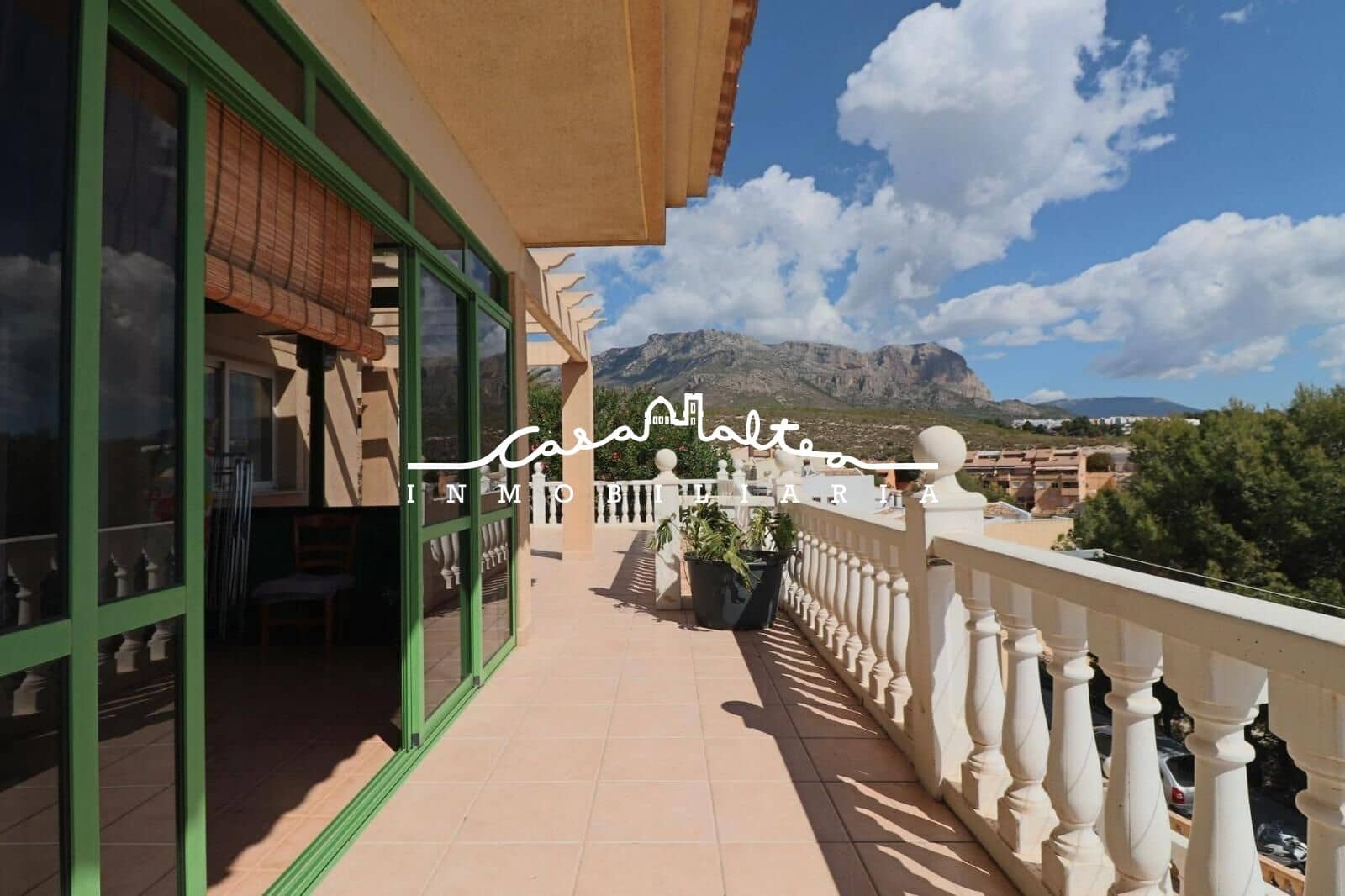 3 quarto Moradia para venda em La Nucia com piscina garagem - 530 000 € (Ref: 9791210)