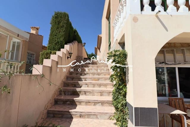 3 quarto Moradia para venda em La Nucia com piscina garagem - 530 000 € (Ref: 9791210)