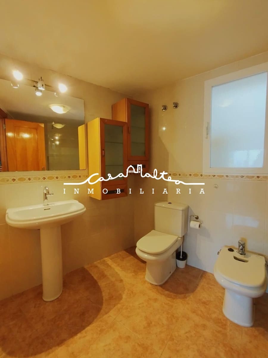 3 makuuhuone Asunto myytävänä paikassa Altea mukana 
autotalli - 320 000 € (Ref: 9794825)