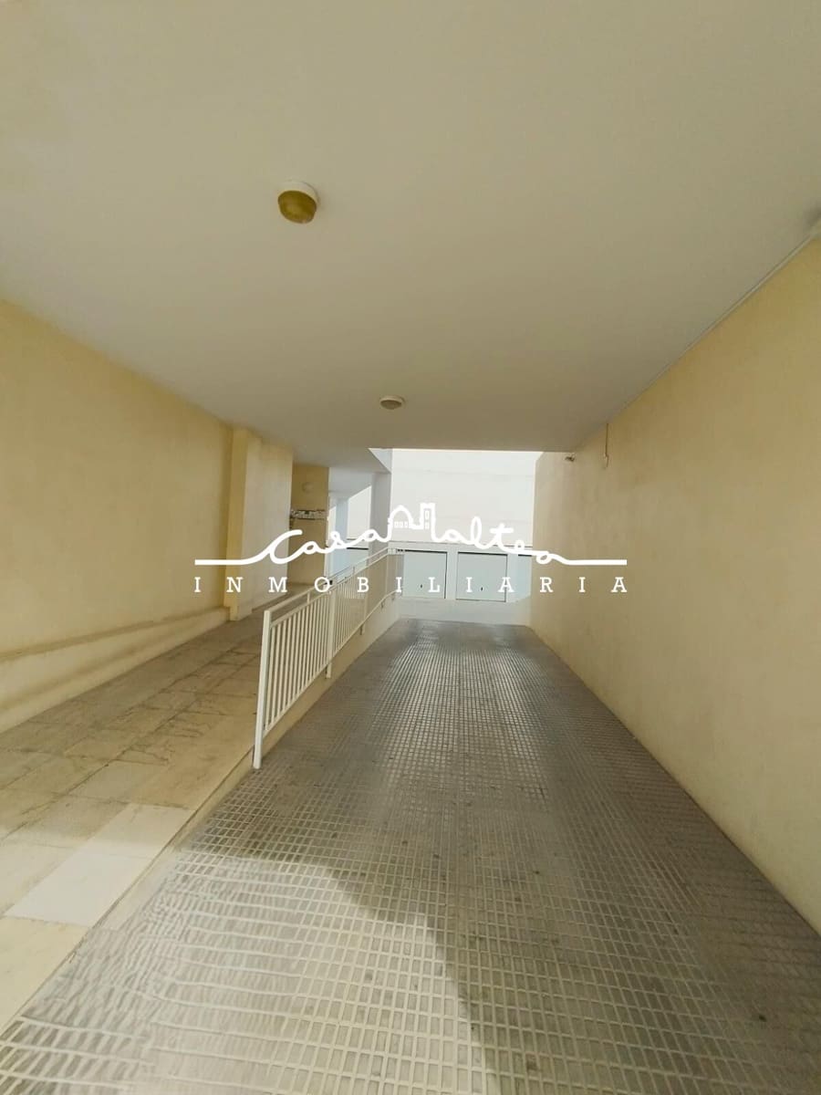 3 makuuhuone Asunto myytävänä paikassa Altea mukana 
autotalli - 320 000 € (Ref: 9794825)