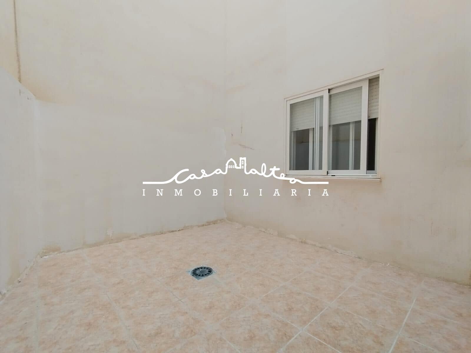 3 makuuhuone Asunto myytävänä paikassa Altea mukana 
autotalli - 320 000 € (Ref: 9794825)