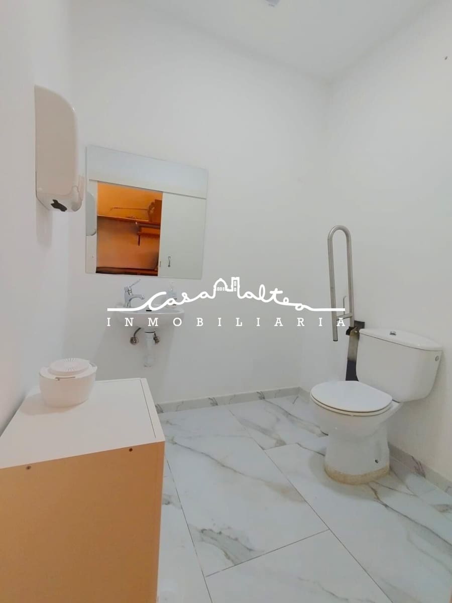 Komercyjne do wynajęcia w Altea - 1 650 € (Ref: 9806597)