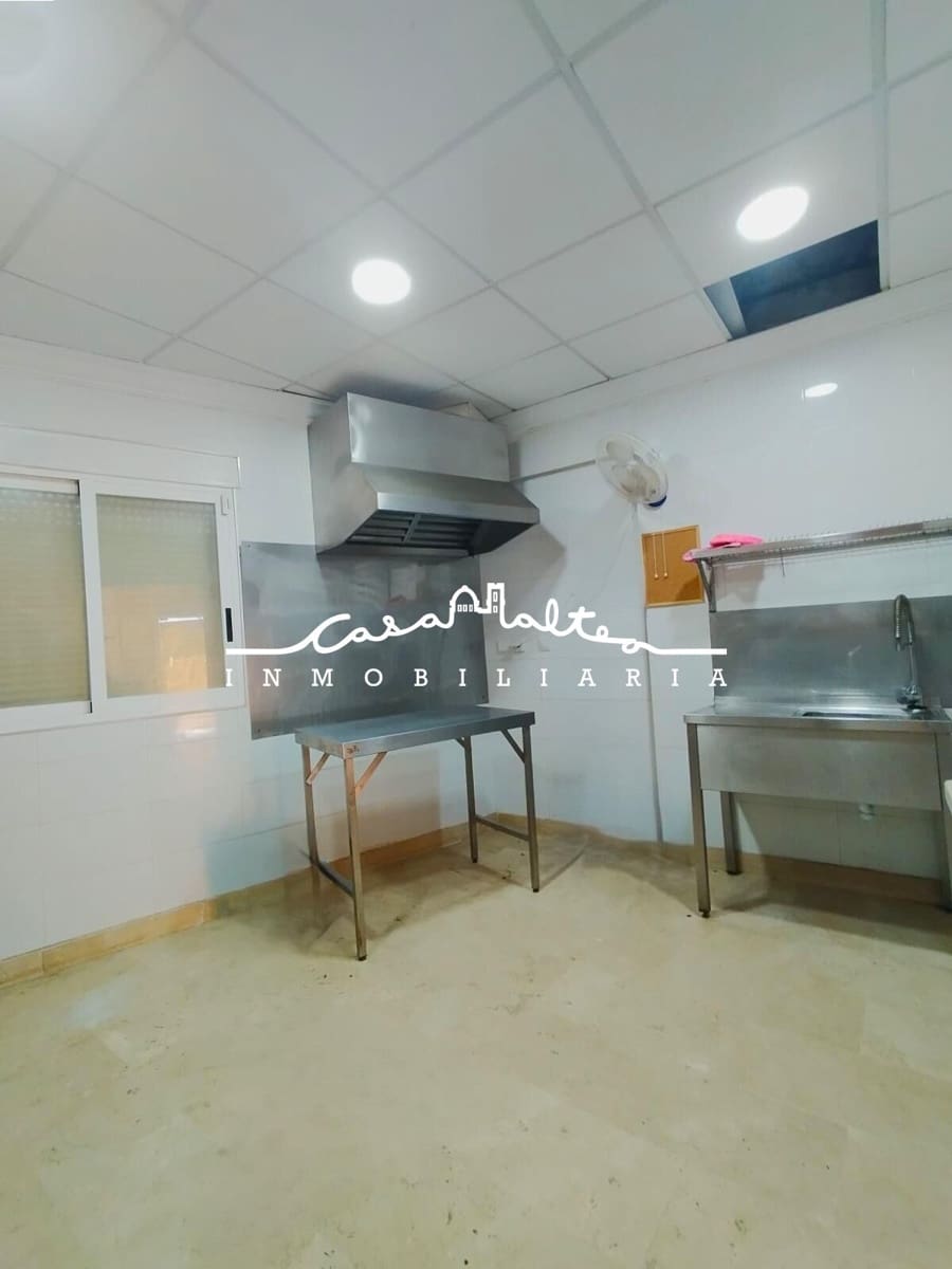 Komercyjne do wynajęcia w Altea - 1 650 € (Ref: 9806597)