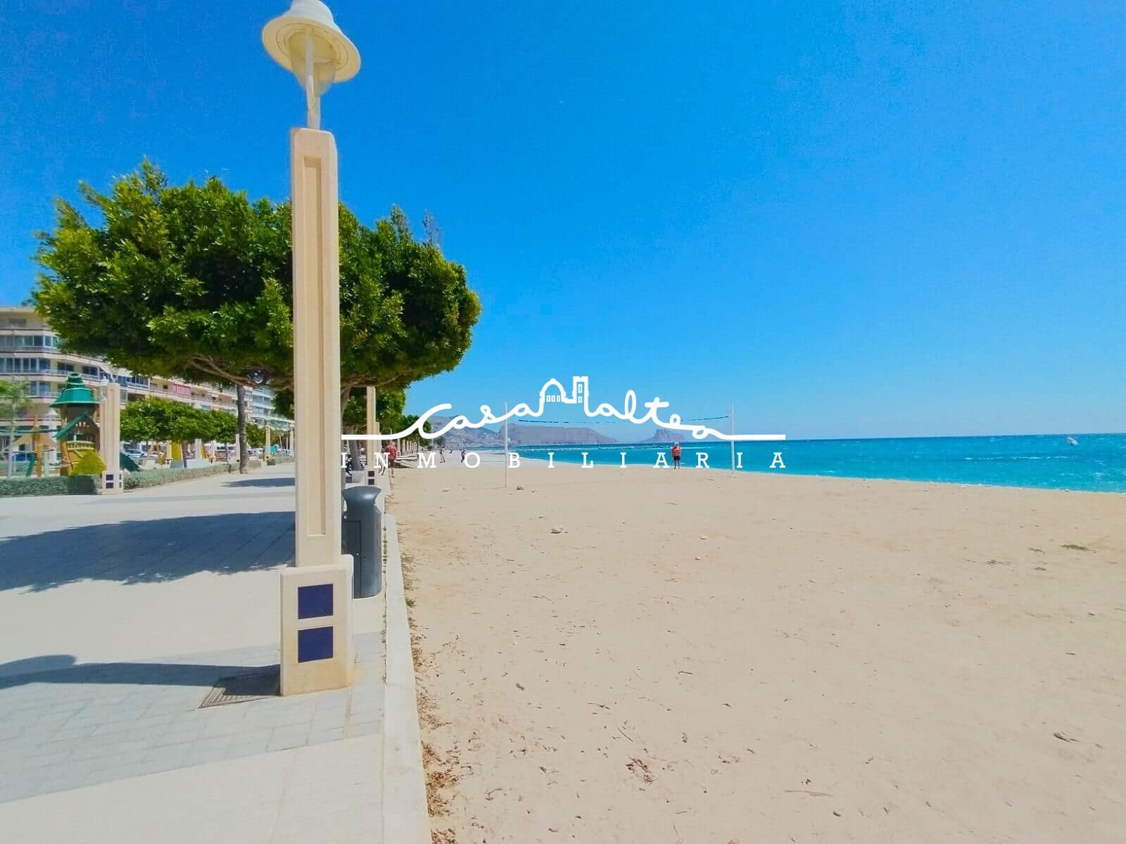 Komercyjne do wynajęcia w Altea - 1 650 € (Ref: 9806597)