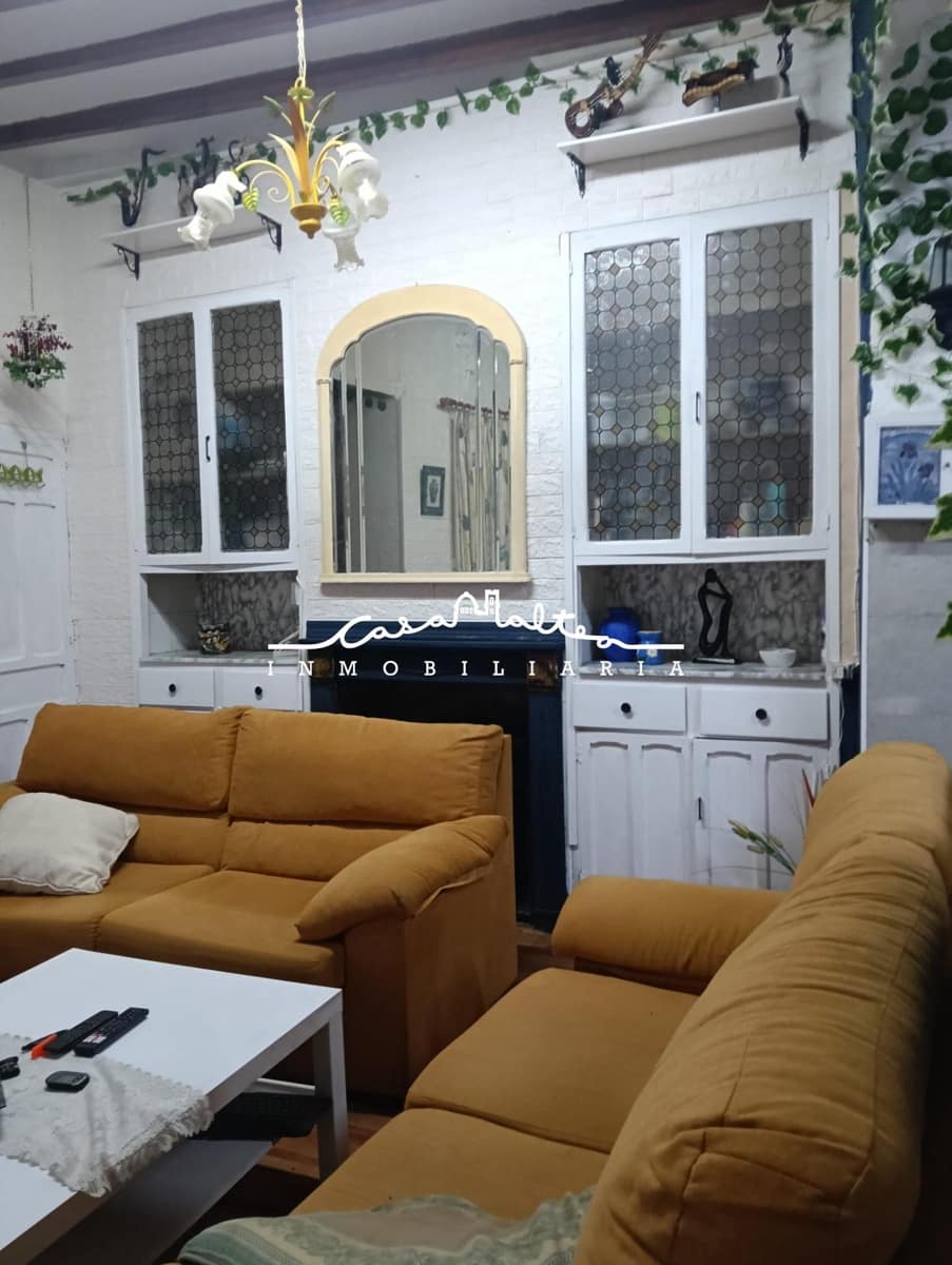 4 bedroom Townhouse for sale in Callosa d'En Sarria - € 220,000 (Ref: 9820341)