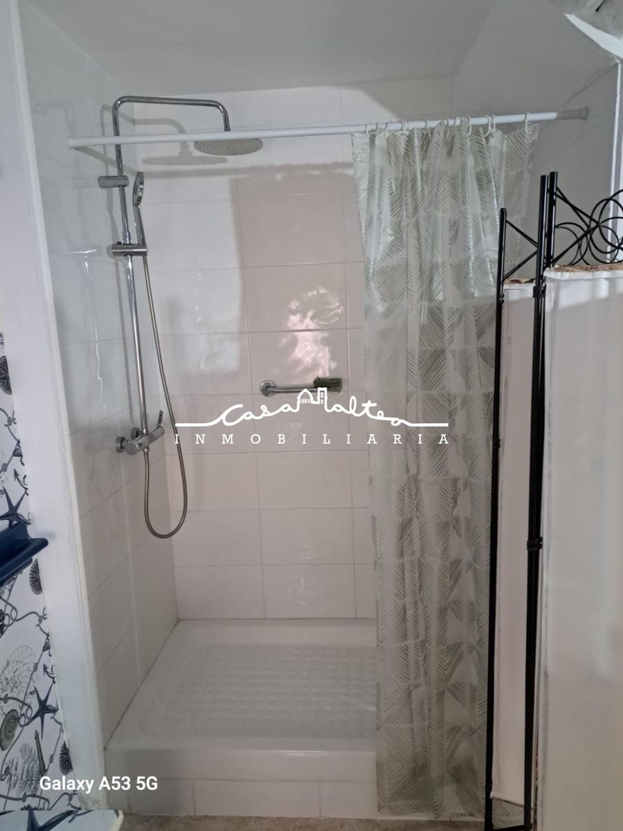 4 bedroom Townhouse for sale in Callosa d'En Sarria - € 220,000 (Ref: 9820341)