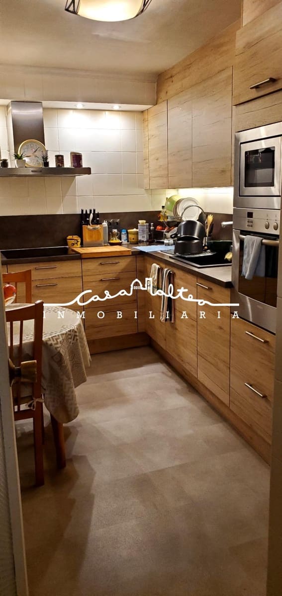 8 bedroom Townhouse for sale in Callosa d'En Sarria - € 179,000 (Ref: 9820342)