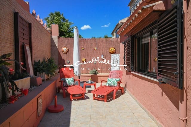 4 soveværelse Semi-Rækkehus til salg i Albir, Alfaz del Pi / L'Alfàs del Pi med swimmingpool garage - € 439.000 (Ref: 9823050)