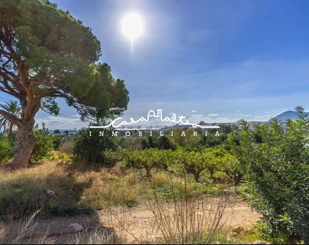 Grunde uden byggetilladelser til salg i Altea - € 400.000 (Ref: 9843675)