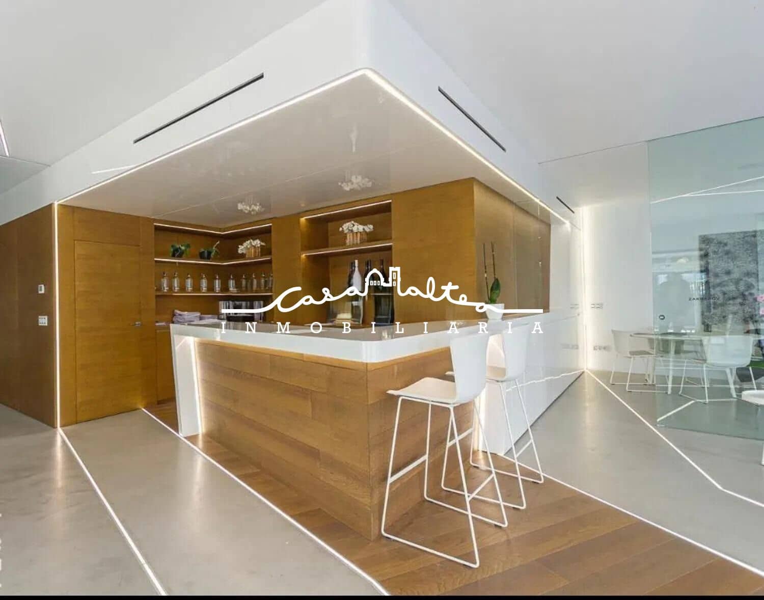 Comercial para venda em Altea com garagem - 330 000 € (Ref: 9843676)