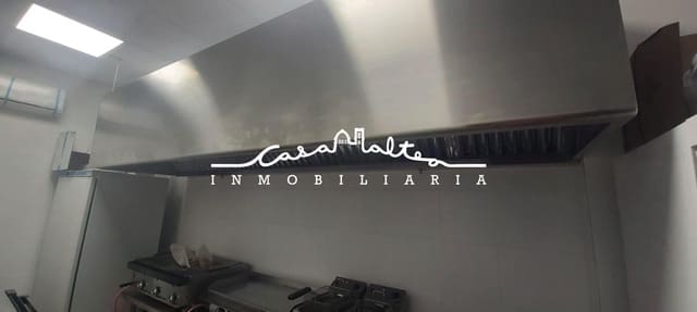 Commercial for rent in Altea - € 800 (Ref: 9849555)
