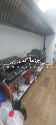 Commercial for rent in Altea - € 800 (Ref: 9849555)
