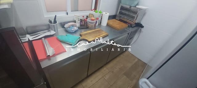 Commercial for rent in Altea - € 800 (Ref: 9849555)