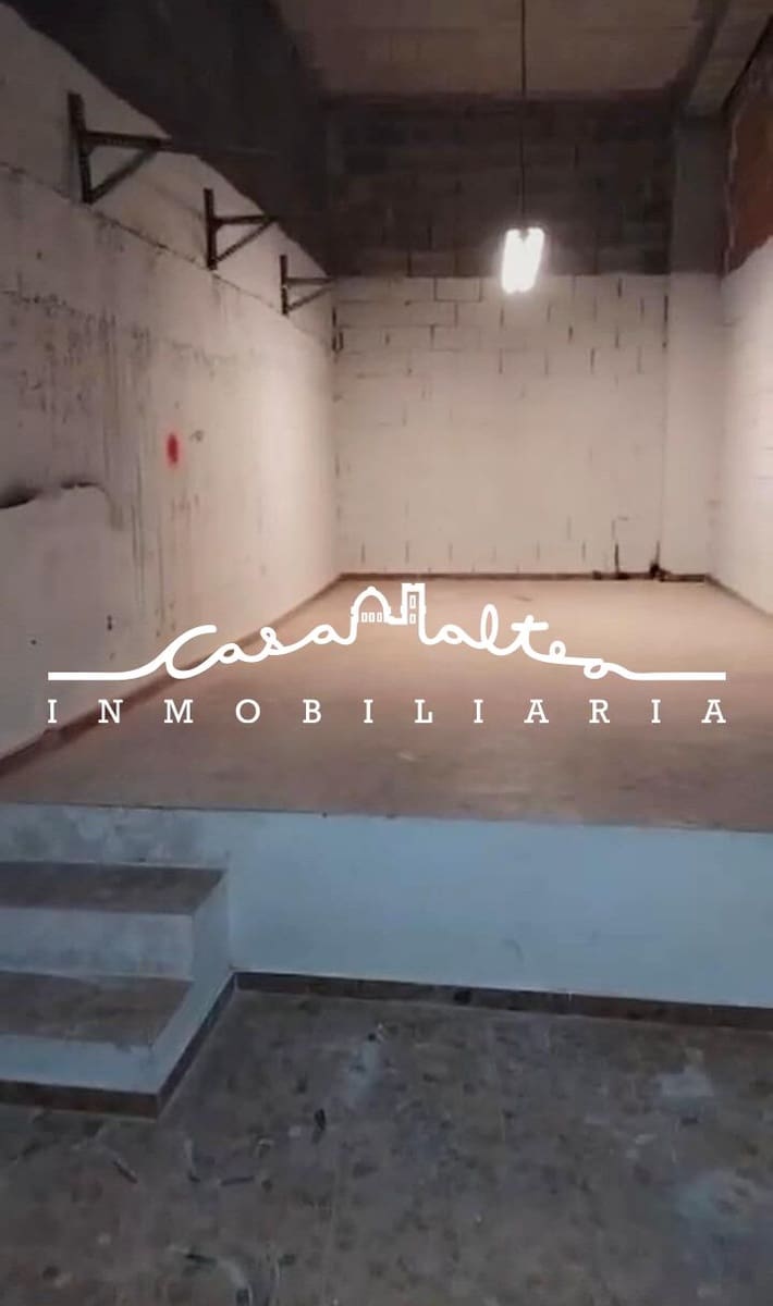 Erhverv til leje i Benidorm - € 1.500 (Ref: 9855617)