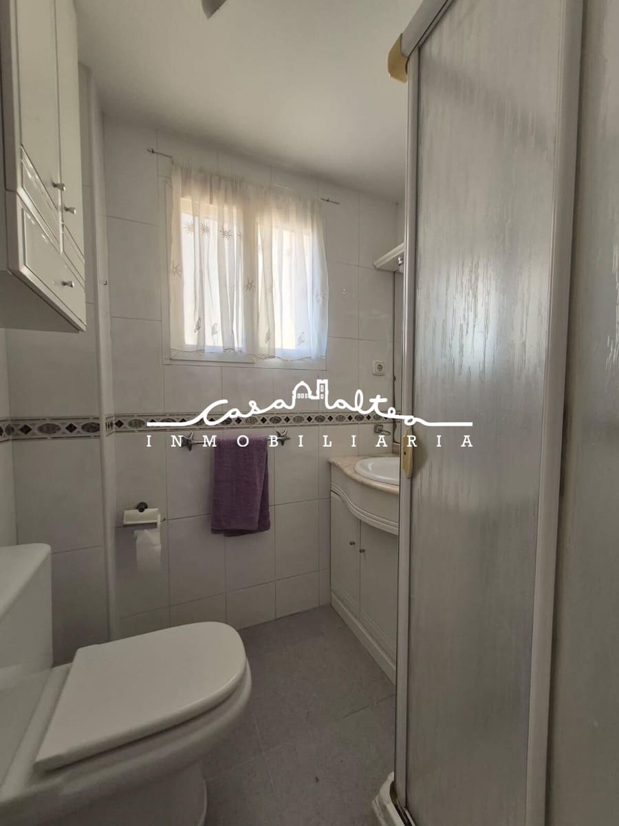 3 bedroom Flat for rent in Altea with pool garage - € 1,100 (Ref: 9862016)