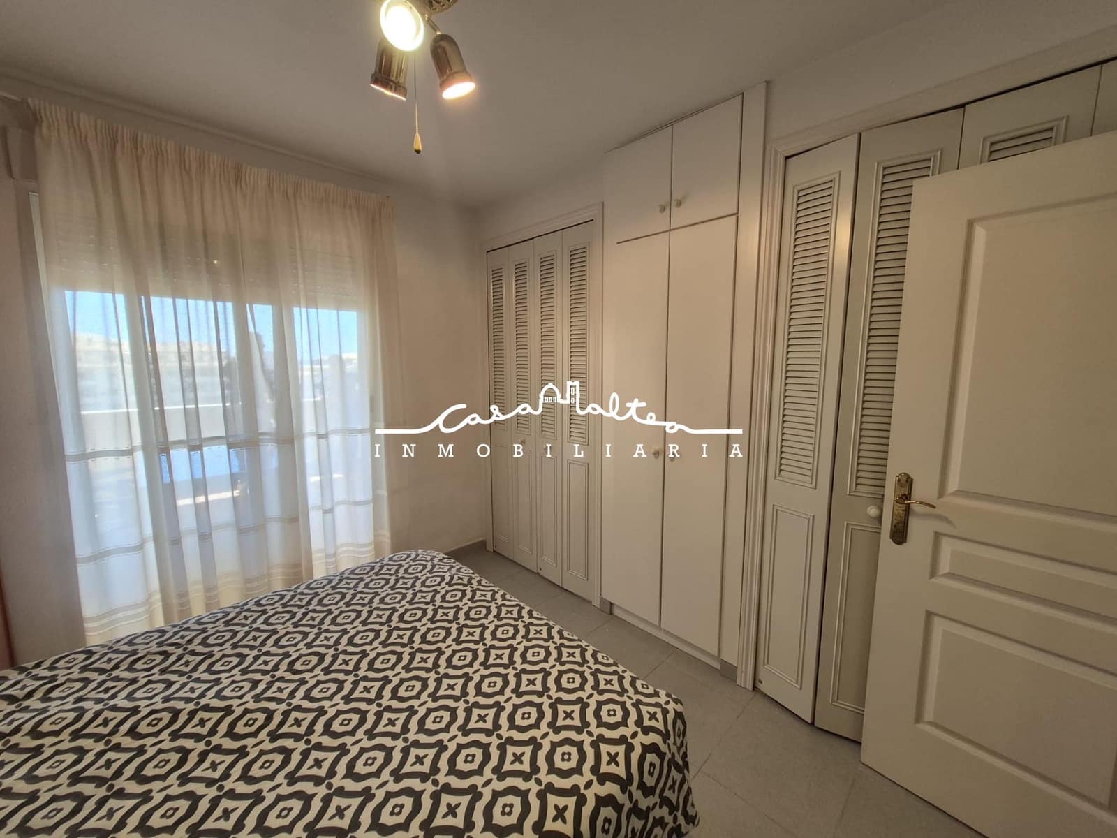 3 bedroom Flat for rent in Altea with pool garage - € 1,100 (Ref: 9862016)