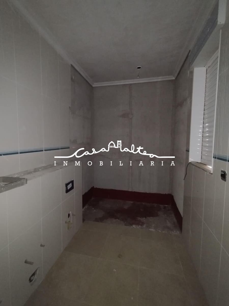 4 sovrum Villa till salu i Alfaz del Pi / L'Alfas del Pi - 585 000 € (Ref: 9896477)