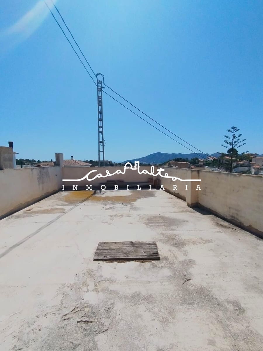 4 sovrum Villa till salu i Alfaz del Pi / L'Alfas del Pi - 585 000 € (Ref: 9896477)