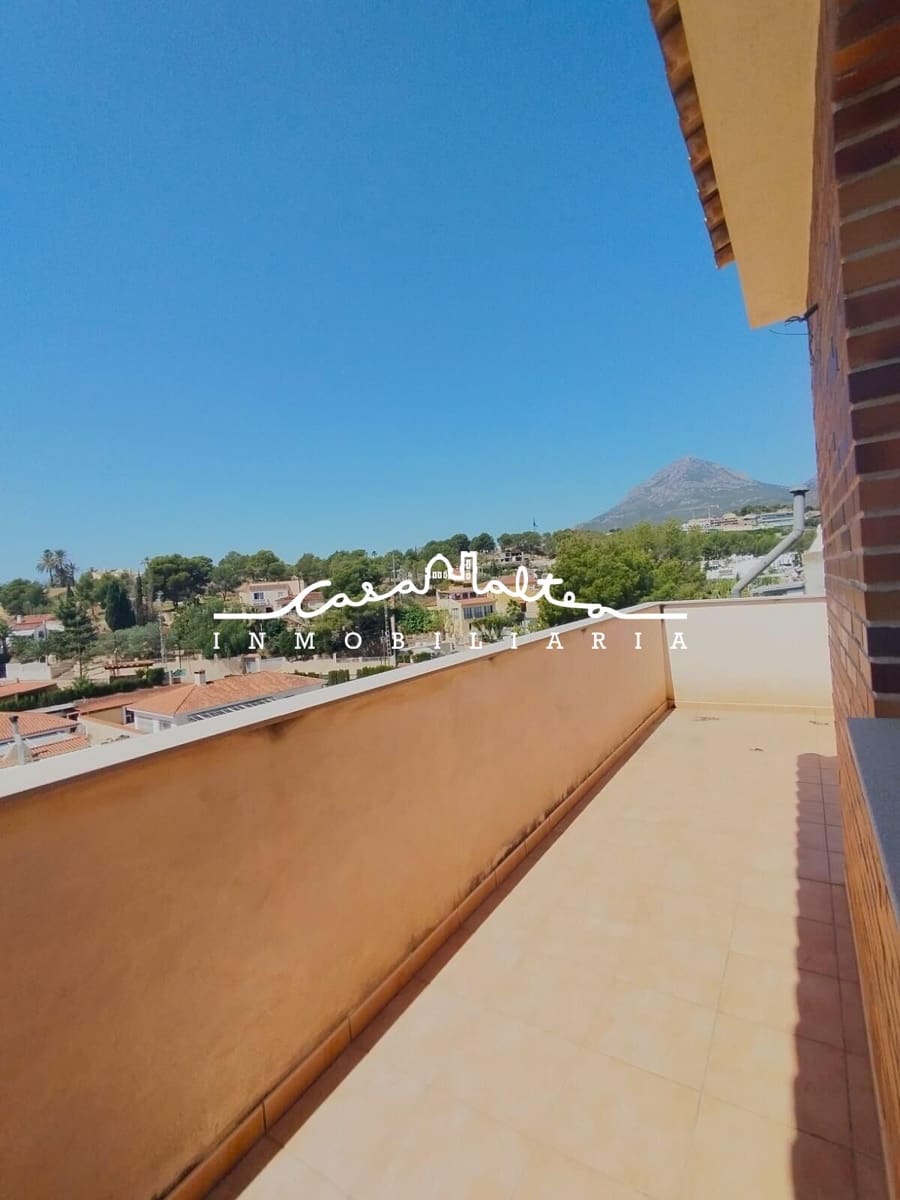 4 sovrum Villa till salu i Alfaz del Pi / L'Alfas del Pi - 585 000 € (Ref: 9896477)