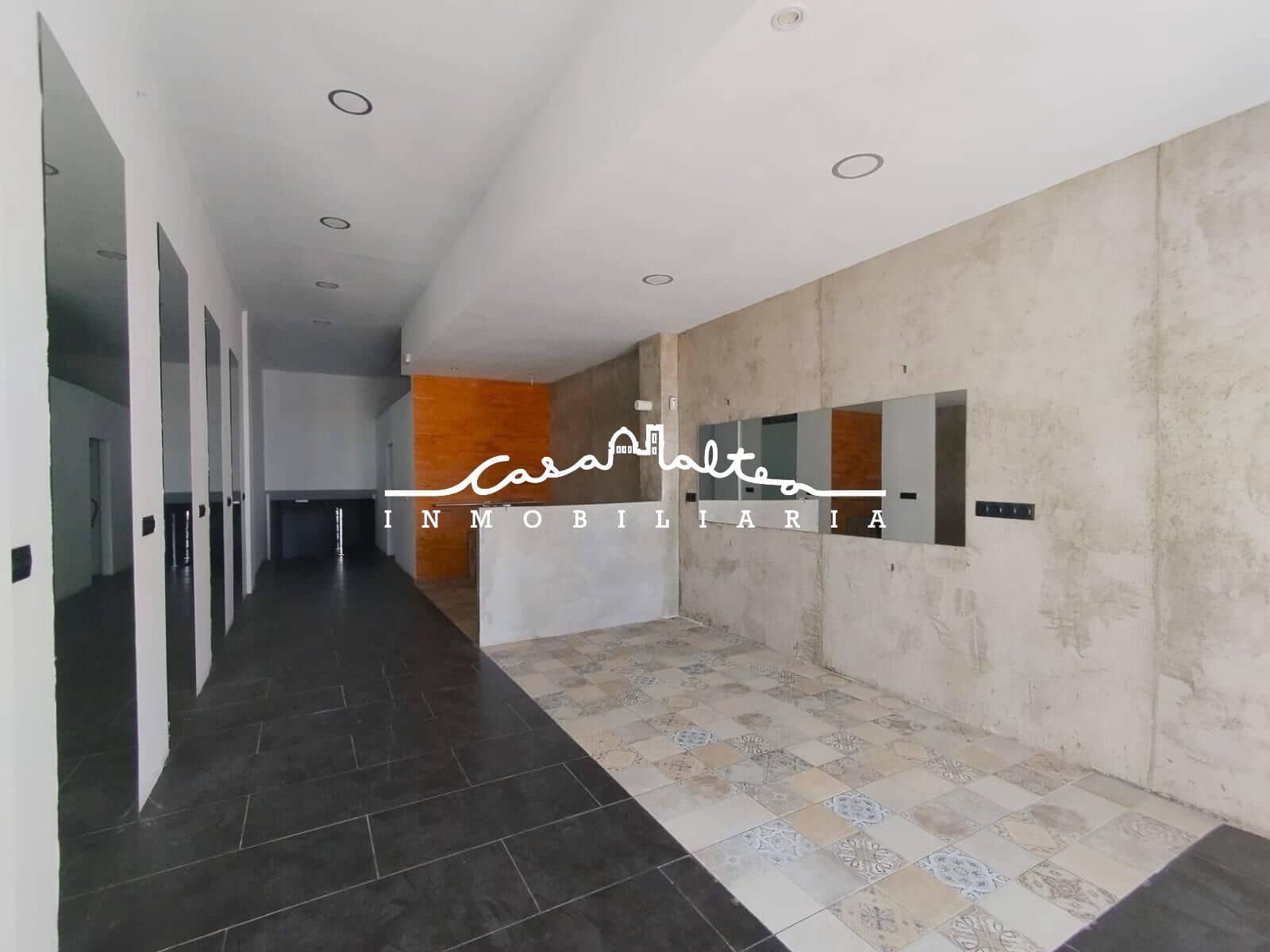 Kommersiell til leie i Altea - € 2 000 (Ref: 9898960)