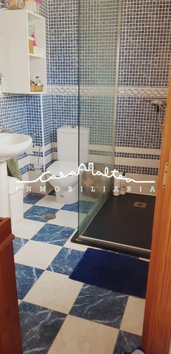 3 bedroom Apartment for rent in Alfaz del Pi / L'Alfas del Pi - € 1,000 (Ref: 9898961)