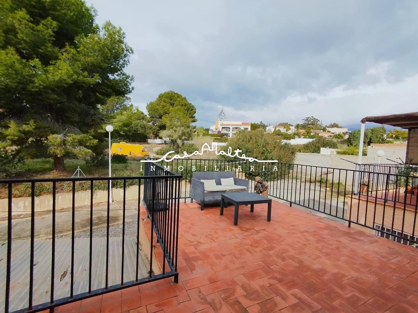 2 bedroom Apartment for rent in Altea with pool garage - € 1,600 (Ref: 9920568)