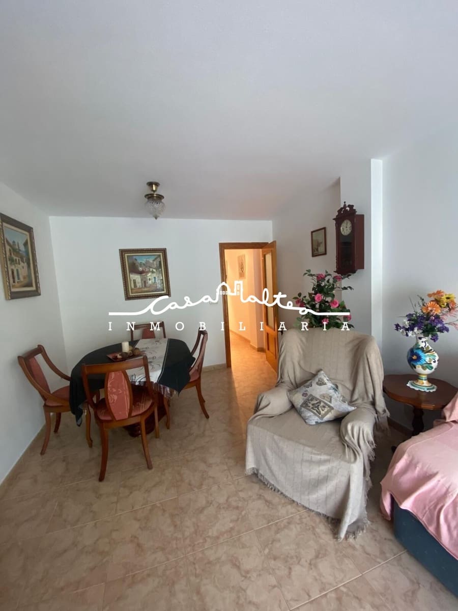 3 bedroom Apartment for rent in Altea - € 400 (Ref: 9934351)