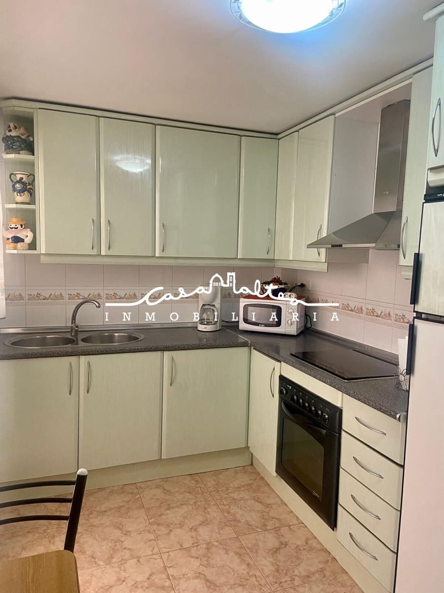 3 bedroom Apartment for rent in Altea - € 400 (Ref: 9934351)