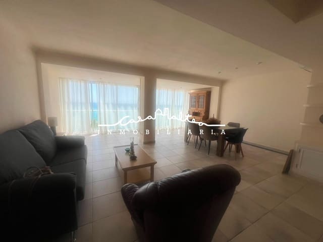 Piso de 3 habitaciones en Altea en alquiler - 1.200 € (Ref: 9936522)