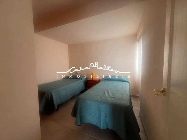 Piso de 3 habitaciones en Altea en alquiler - 1.200 € (Ref: 9936522)
