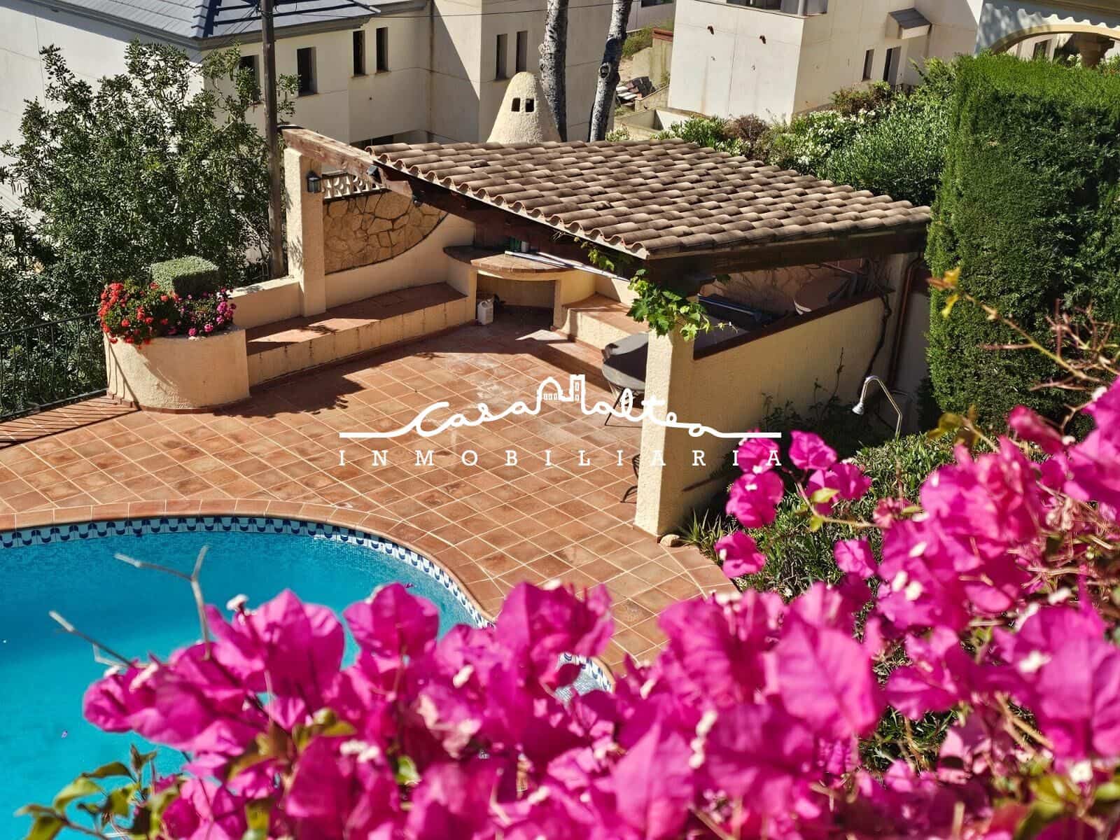 4 soveværelse Villa til salg i Altea la Vella med garage - € 1.150.000 (Ref: 9940106)
