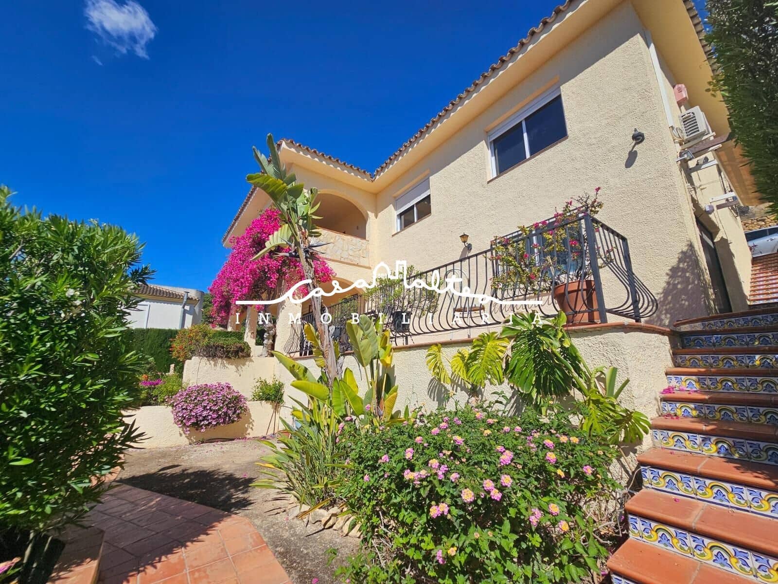 4 soveværelse Villa til salg i Altea la Vella med garage - € 1.150.000 (Ref: 9940106)
