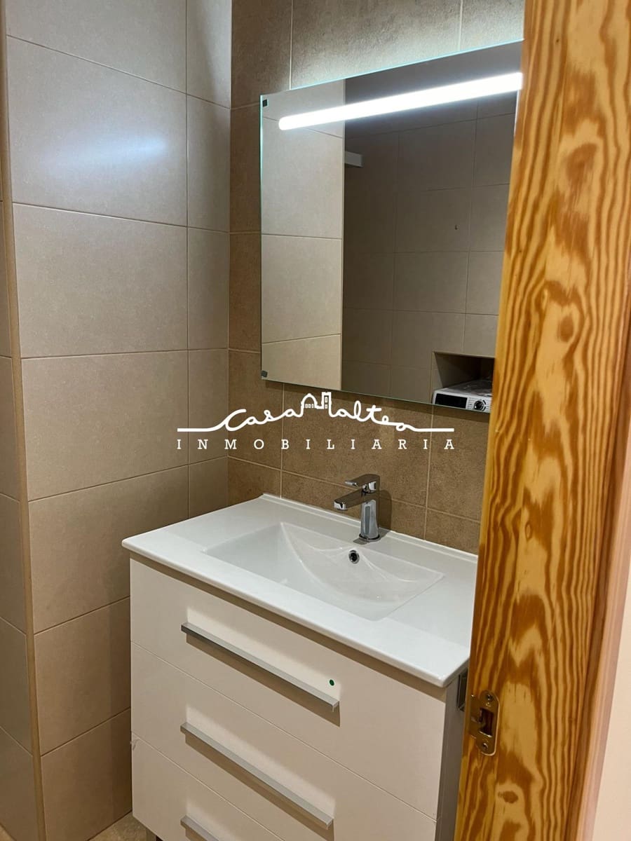1 bedroom Apartment for rent in Altea - € 750 (Ref: 9940107)