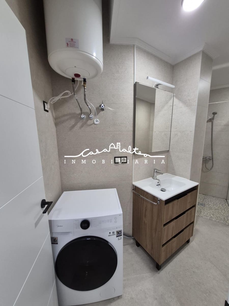 1 soveværelse Studio til salg i Benidorm - € 1.000.000 (Ref: 9945882)